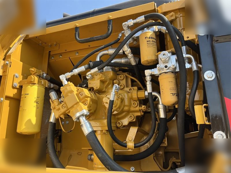 Escavadora de rastos CATERPILLAR 336D: foto 6