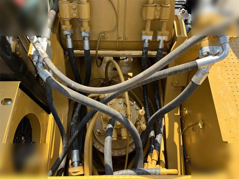 Escavadora de rastos CATERPILLAR 336D: foto 10