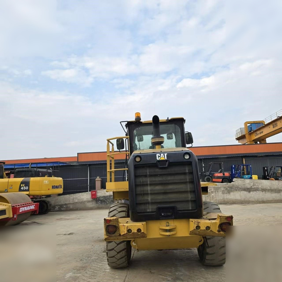 CATERPILLAR 924K - Carregadeira de rodas: foto 5 CATERPILLAR 924K - Carregadeira de rodas: foto 5