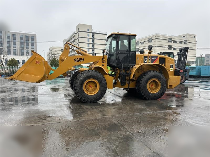 CATERPILLAR 966H - Carregadeira de rodas: foto 1 CATERPILLAR 966H - Carregadeira de rodas: foto 1