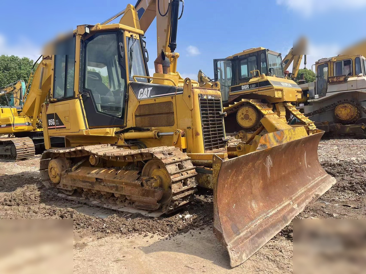 CATERPILLAR D5G XL - Buldôzer: foto 1 CATERPILLAR D5G XL - Buldôzer: foto 1