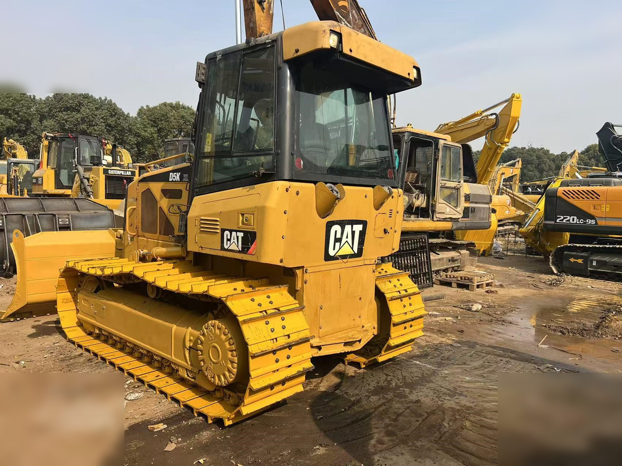 CATERPILLAR D5K XL - Buldôzer: foto 2 CATERPILLAR D5K XL - Buldôzer: foto 2