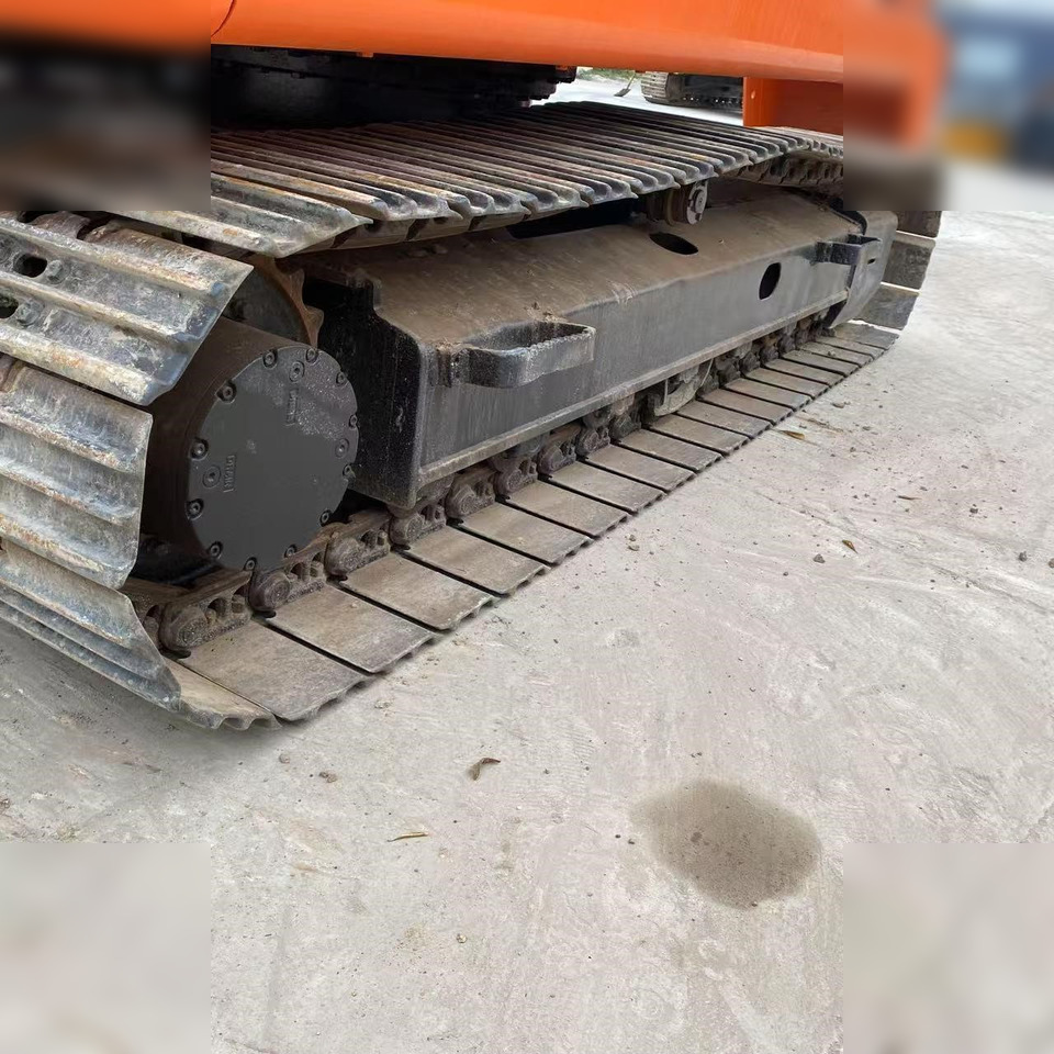 DOOSAN DX140 LC - Escavadora de rastos: foto 4 DOOSAN DX140 LC - Escavadora de rastos: foto 4