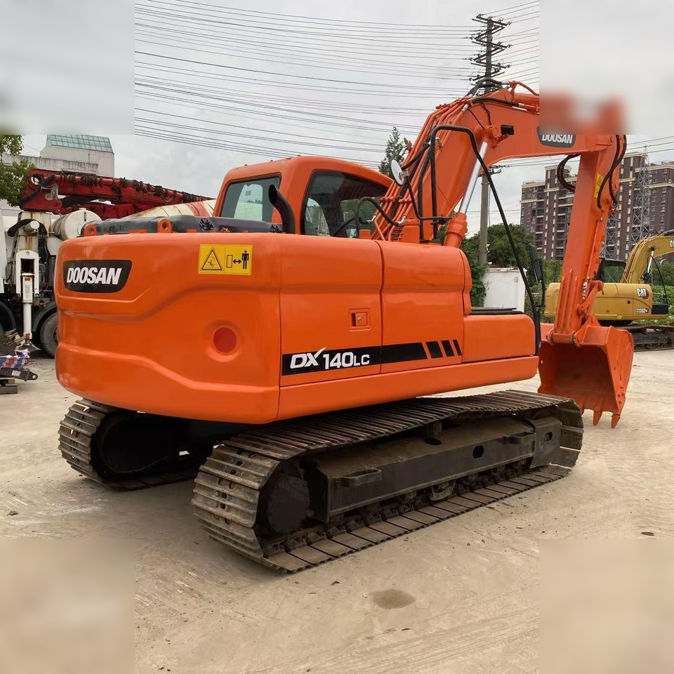DOOSAN DX140 LC - Escavadora de rastos: foto 1 DOOSAN DX140 LC - Escavadora de rastos: foto 1