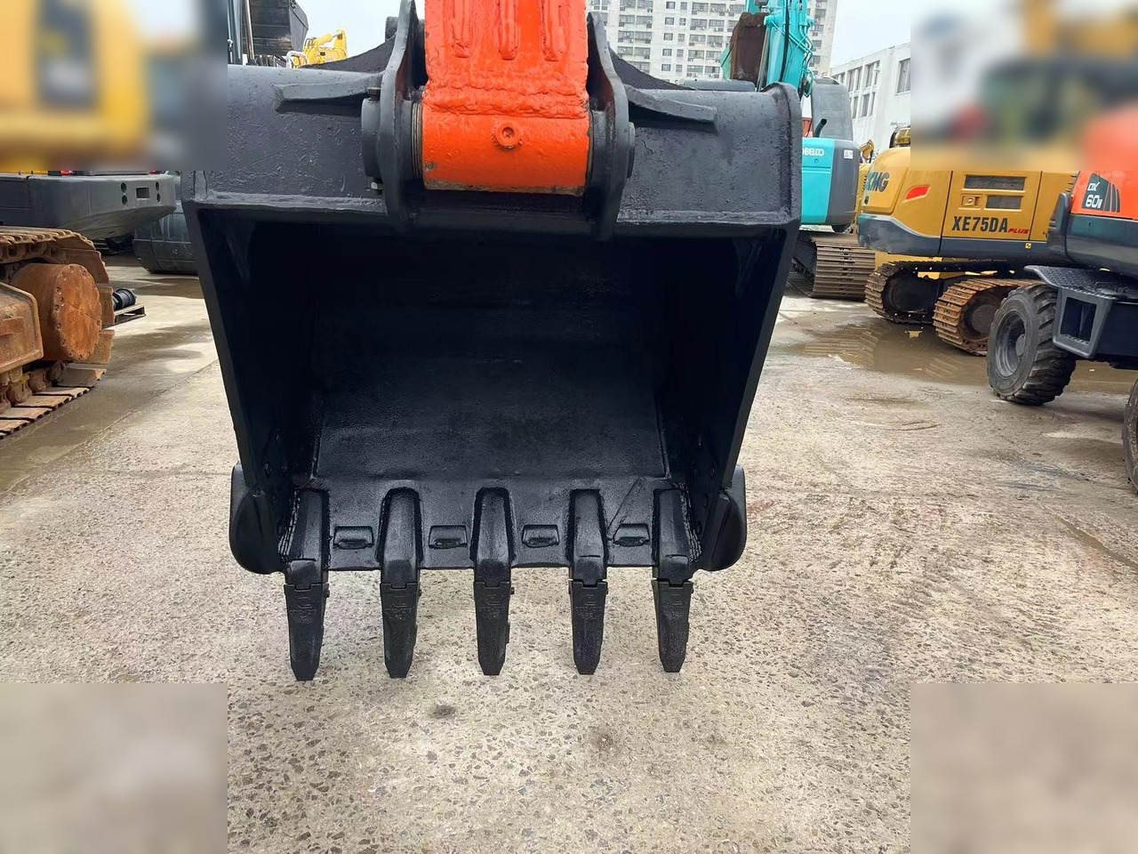 Escavadora de rastos DOOSAN DX225 LCA: foto 6