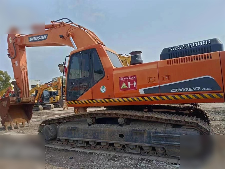 DOOSAN DX420 LC-9C - Escavadora de rastos: foto 5 DOOSAN DX420 LC-9C - Escavadora de rastos: foto 5