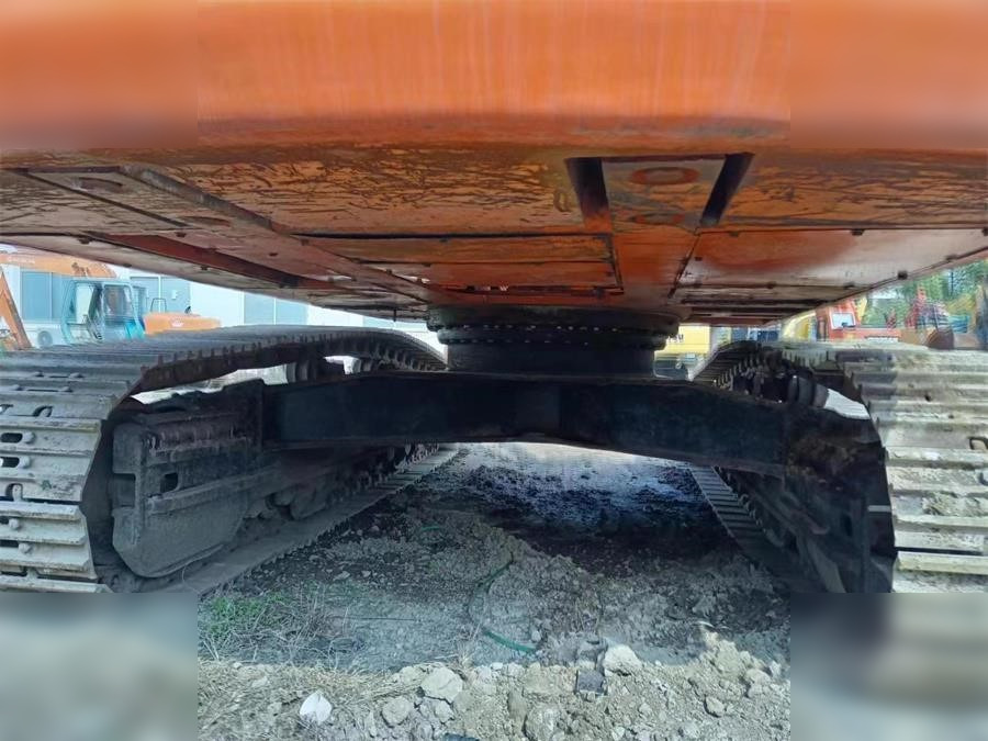 DOOSAN DX420 LC-9C - Escavadora de rastos: foto 4 DOOSAN DX420 LC-9C - Escavadora de rastos: foto 4