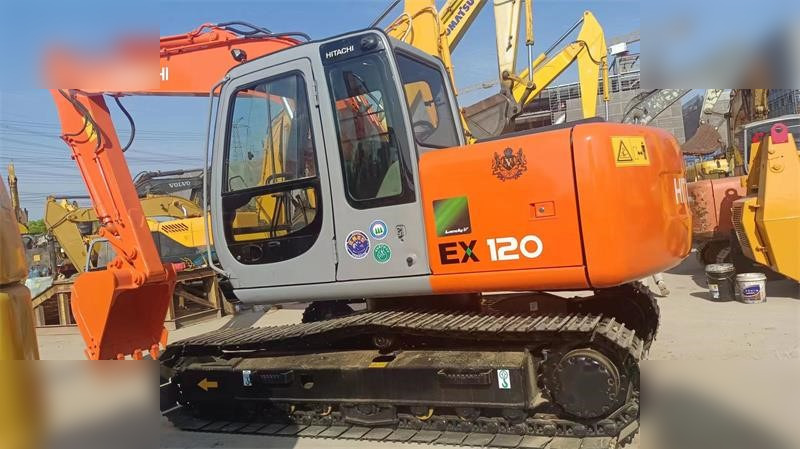 HITACHI EX120-5 - Escavadora de rastos: foto 1 HITACHI EX120-5 - Escavadora de rastos: foto 1