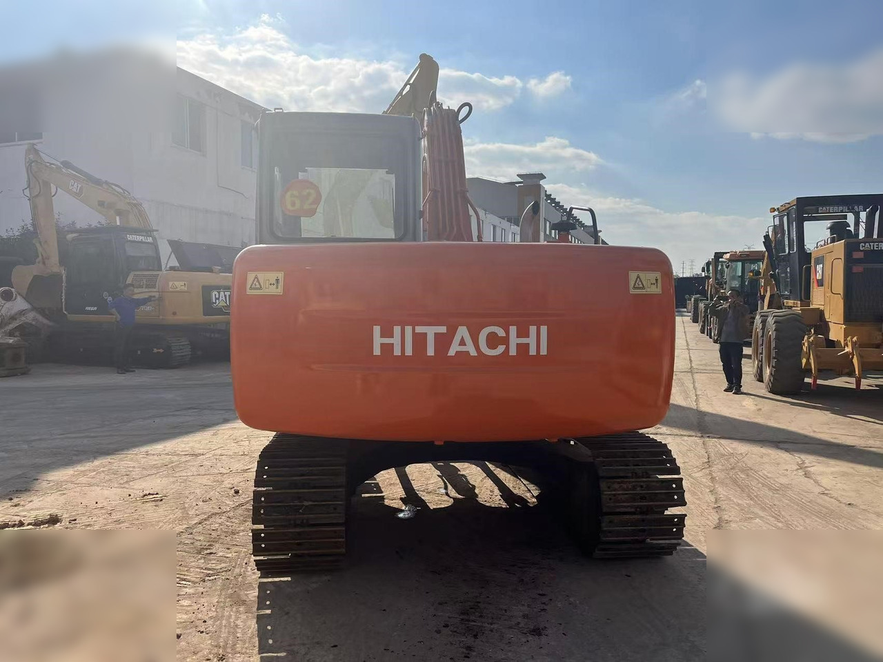 HITACHI EX60-5 - Escavadora de rastos: foto 3 HITACHI EX60-5 - Escavadora de rastos: foto 3