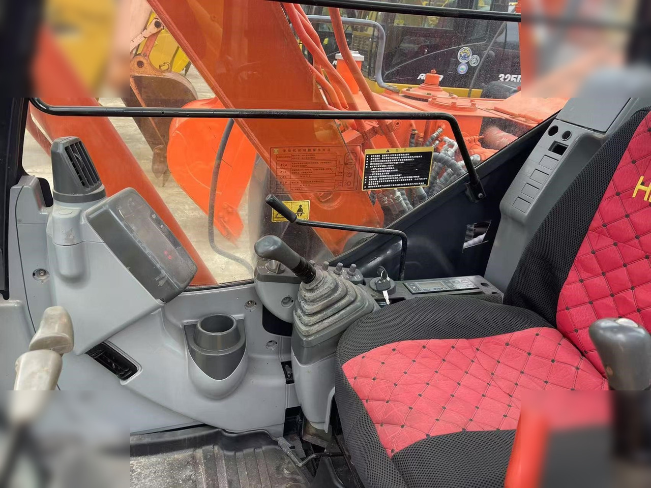Escavadora de rastos HITACHI ZX70: foto 7