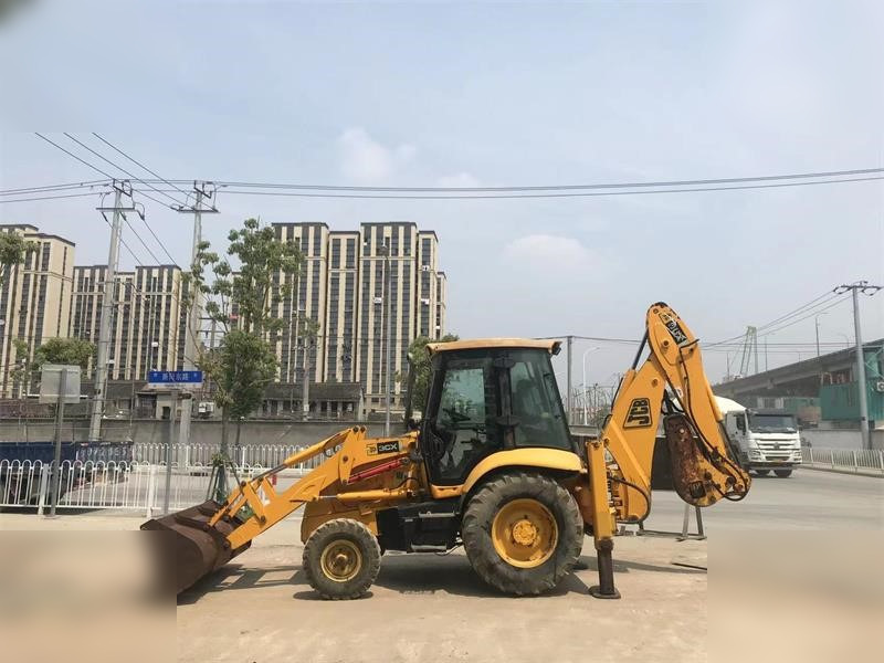 JCB 3CX - Retroescavadeira: foto 2 JCB 3CX - Retroescavadeira: foto 2