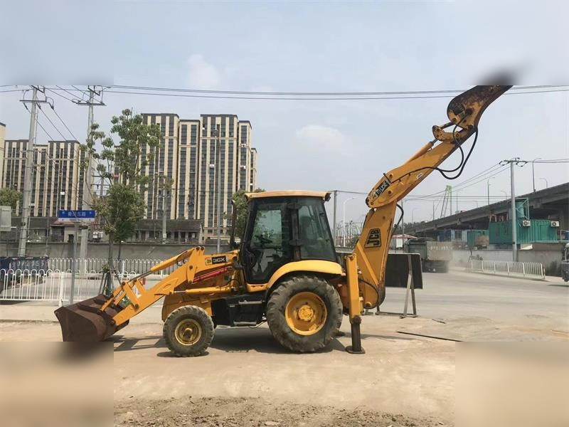 JCB 3CX - Retroescavadeira: foto 3 JCB 3CX - Retroescavadeira: foto 3