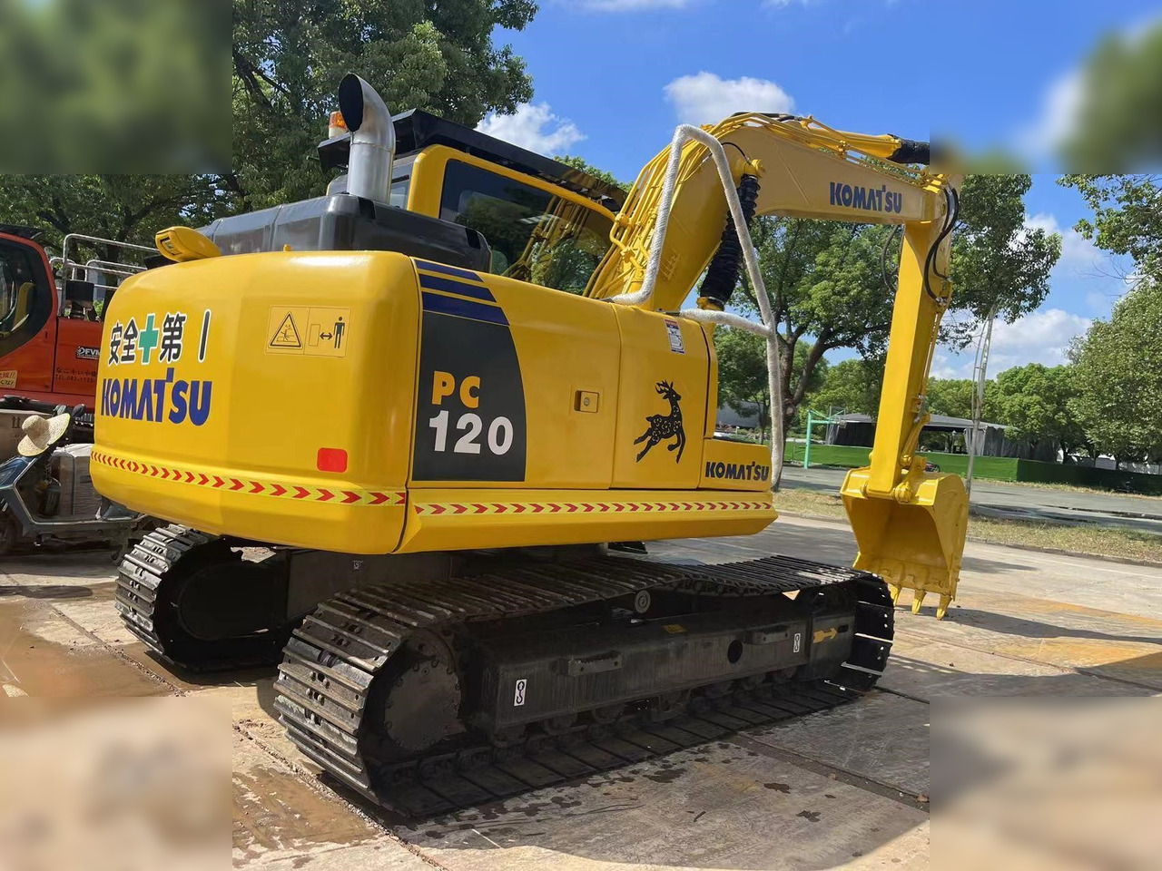 KOMATSU PC120-8 - Escavadora de rastos: foto 5 KOMATSU PC120-8 - Escavadora de rastos: foto 5