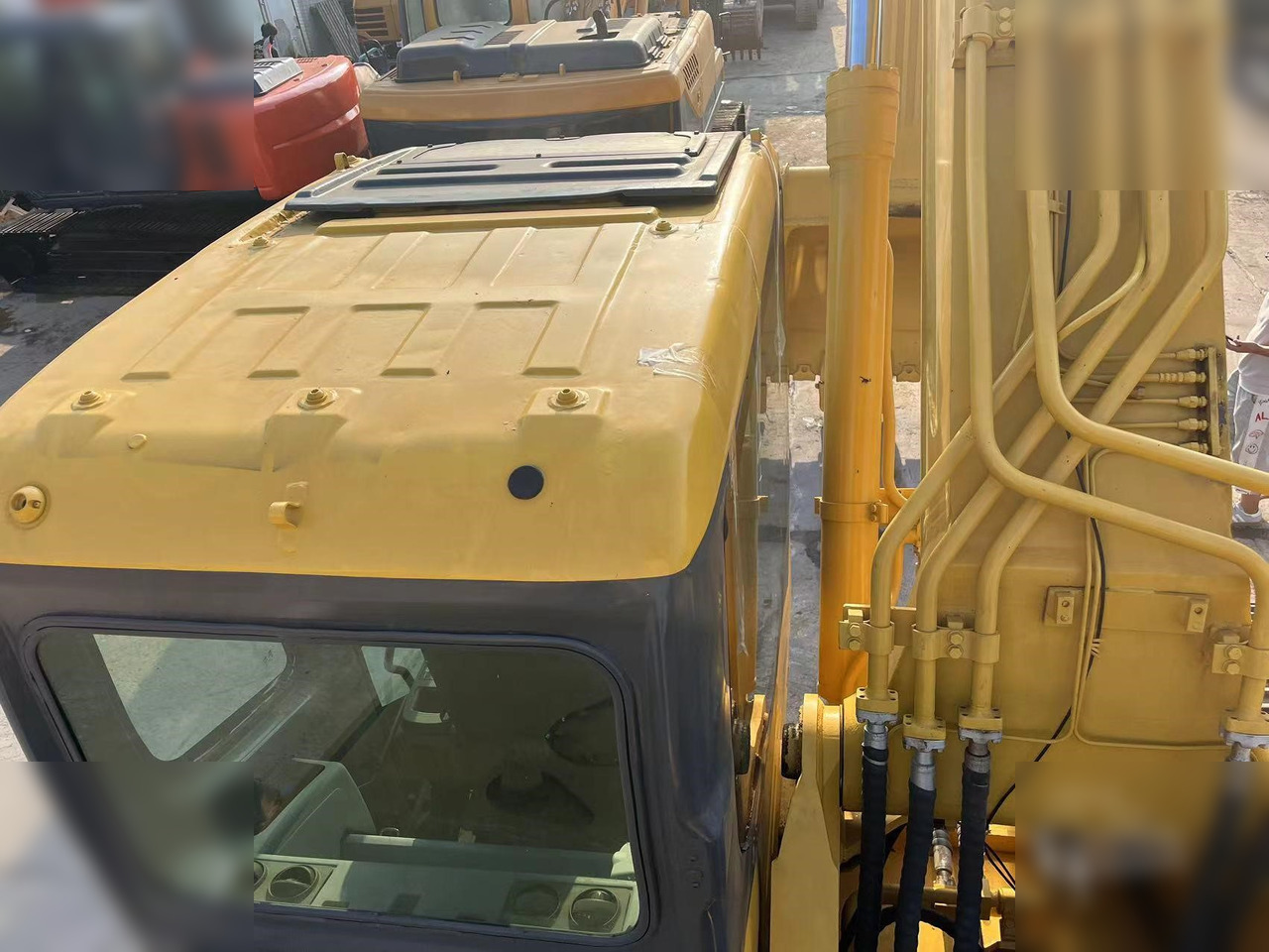 KOMATSU PC350-7 - Escavadora de rastos: foto 4 KOMATSU PC350-7 - Escavadora de rastos: foto 4