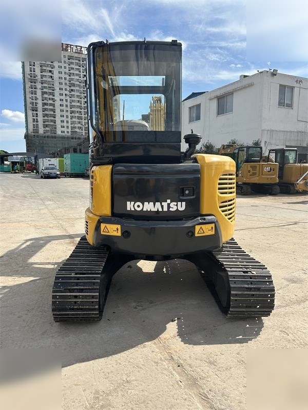 KOMATSU PC55MR-2 - Mini escavadeira: foto 5 KOMATSU PC55MR-2 - Mini escavadeira: foto 5