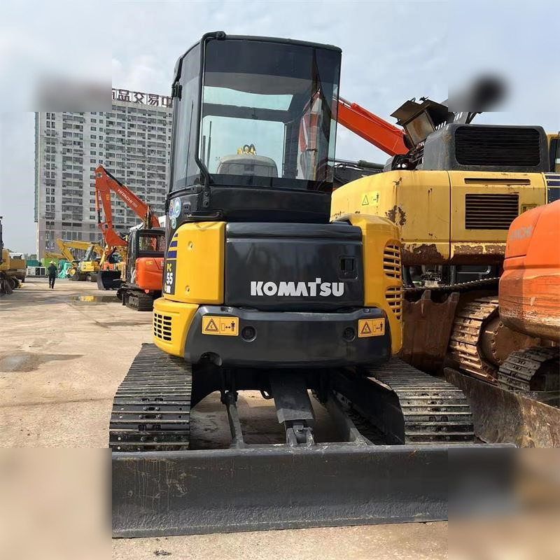 KOMATSU PC55MR-2 - Mini escavadeira: foto 4 KOMATSU PC55MR-2 - Mini escavadeira: foto 4
