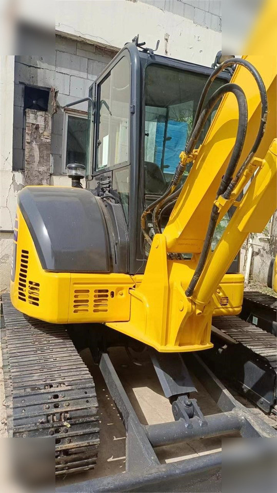 KOMATSU PC55MR-2 - Mini escavadeira: foto 2 KOMATSU PC55MR-2 - Mini escavadeira: foto 2