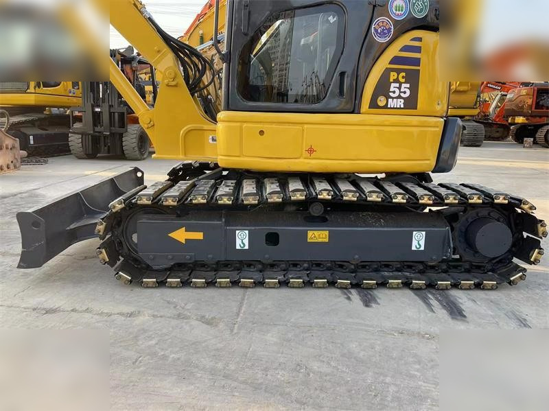 KOMATSU PC55MR-2 - Mini escavadeira: foto 5 KOMATSU PC55MR-2 - Mini escavadeira: foto 5