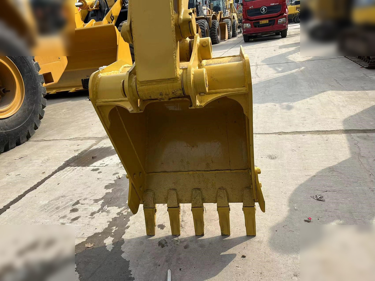 KOMATSU PC55MR-2 - Mini escavadeira: foto 5 KOMATSU PC55MR-2 - Mini escavadeira: foto 5