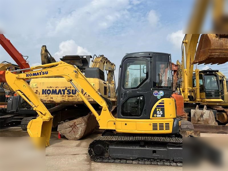 KOMATSU PC55MR-2 - Mini escavadeira: foto 1 KOMATSU PC55MR-2 - Mini escavadeira: foto 1