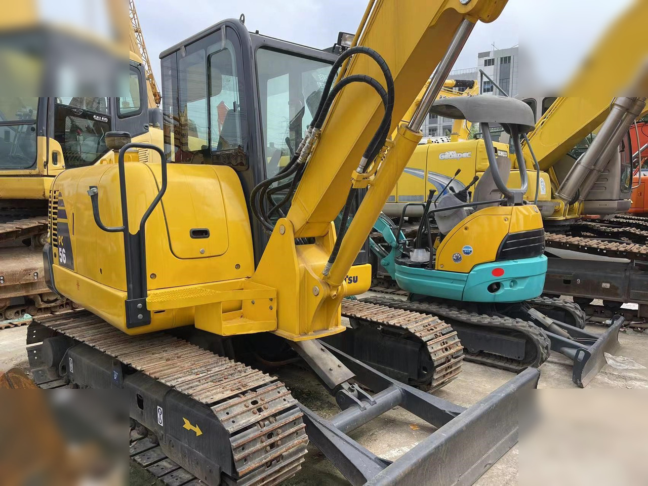 KOMATSU PC56-7 - Mini escavadeira: foto 2 KOMATSU PC56-7 - Mini escavadeira: foto 2