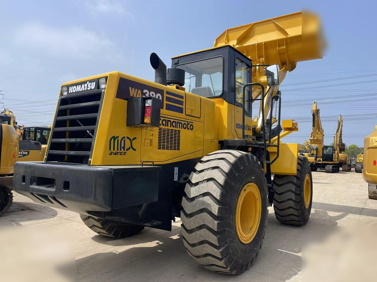 KOMATSU WA380-3 - Carregadeira de rodas: foto 2 KOMATSU WA380-3 - Carregadeira de rodas: foto 2