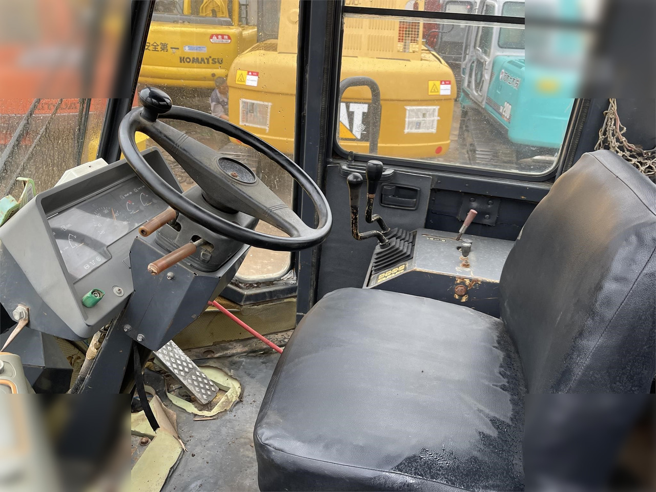 KOMATSU WA380-3 - Carregadeira de rodas: foto 5 KOMATSU WA380-3 - Carregadeira de rodas: foto 5