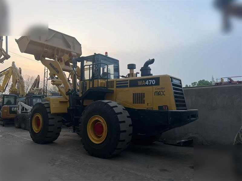 KOMATSU WA470-3 - Carregadeira de rodas: foto 2 KOMATSU WA470-3 - Carregadeira de rodas: foto 2