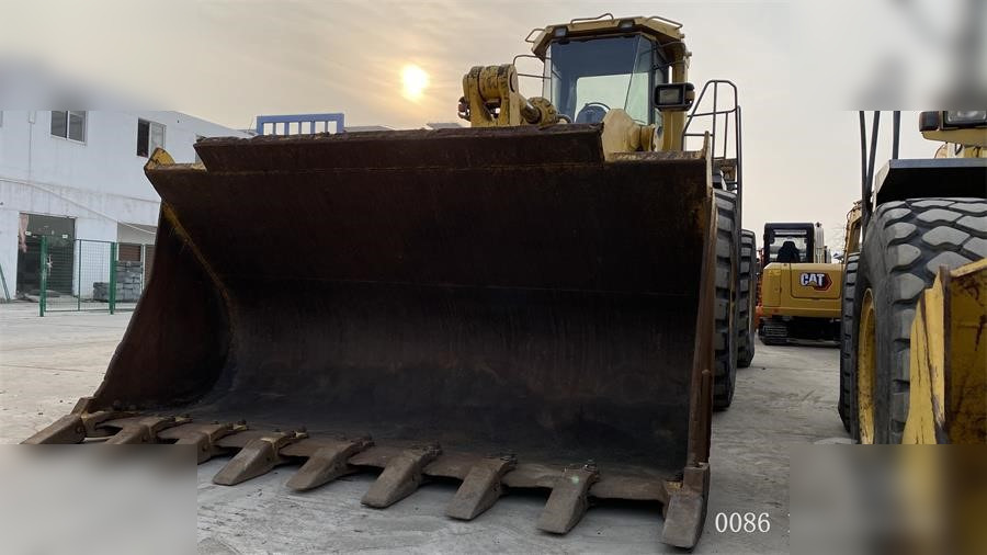 KOMATSU WA600-3 - Carregadeira de rodas: foto 5 KOMATSU WA600-3 - Carregadeira de rodas: foto 5