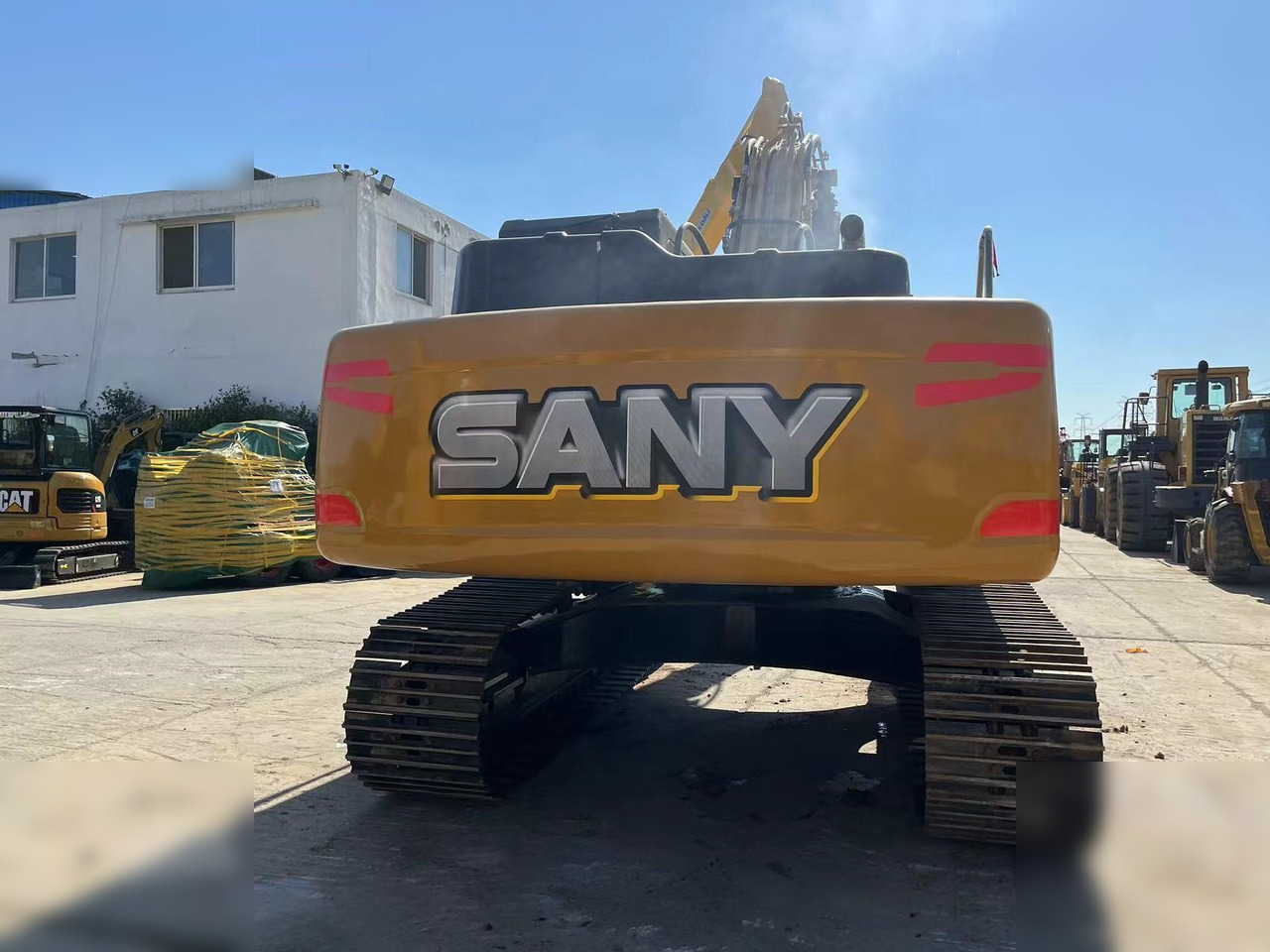 SANY SY215C - Escavadora de rastos: foto 3 SANY SY215C - Escavadora de rastos: foto 3