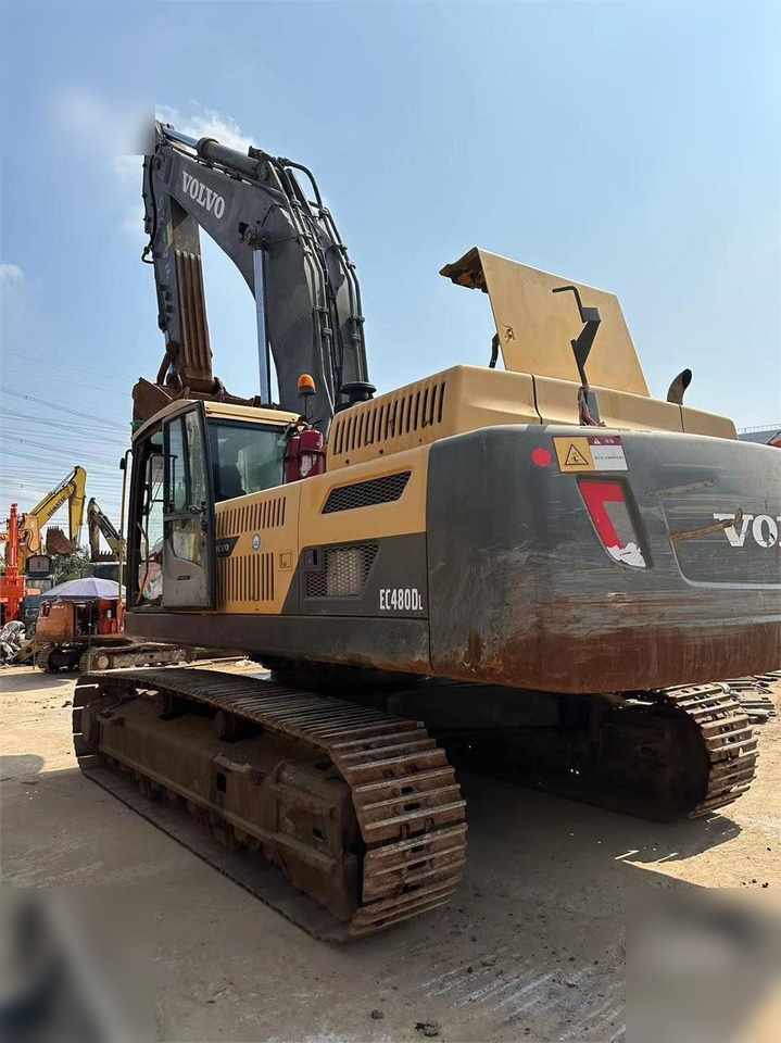 VOLVO EC140DL - Escavadora de rastos: foto 2 VOLVO EC140DL - Escavadora de rastos: foto 2