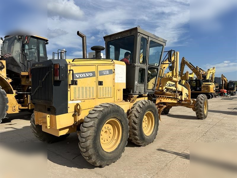 VOLVO G730 VHP - Motoniveladora: foto 3 VOLVO G730 VHP - Motoniveladora: foto 3