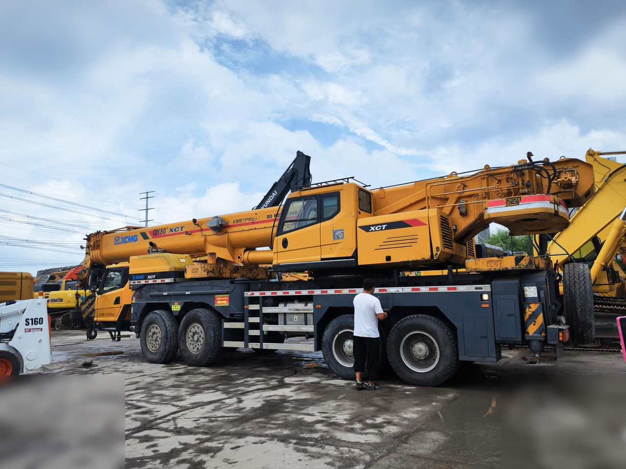 XCMG QY80XCT - Guindaste móvel: foto 2 XCMG QY80XCT - Guindaste móvel: foto 2