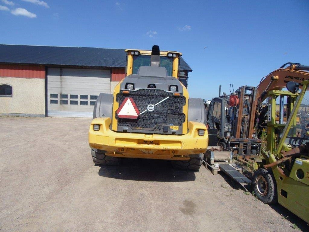 Volvo L110 H med optishift Fullutrustad med CDC-våg-kamr - Carregadeira de rodas: foto 2 Volvo L110 H med optishift Fullutrustad med CDC-våg-kamr - Carregadeira de rodas: foto 2