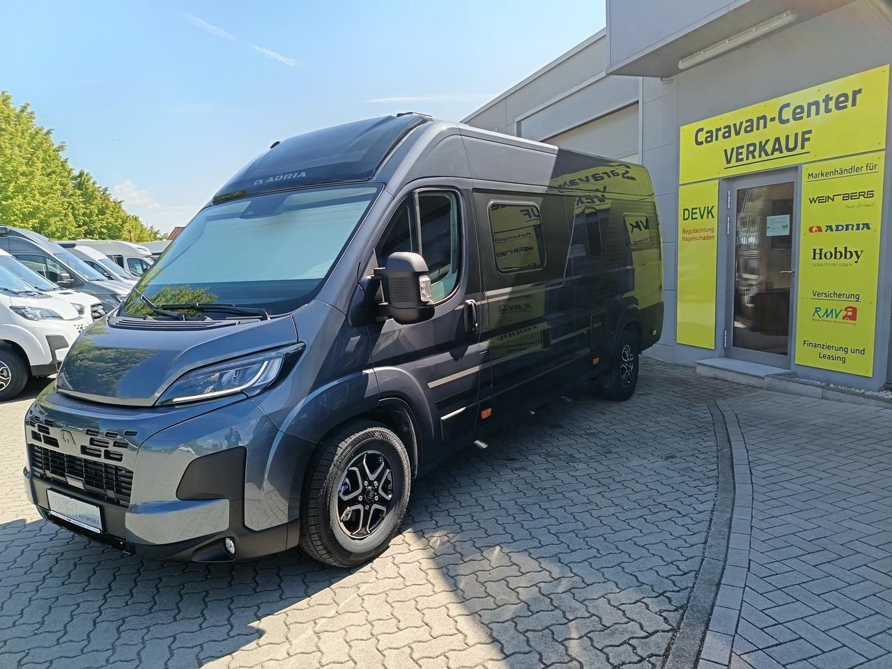 Adria Twin Edition 640 SGX Maxi 132kW*138L KÜHLSCHRANK - Campervan: foto 4 Adria Twin Edition 640 SGX Maxi 132kW*138L KÜHLSCHRANK - Campervan: foto 4