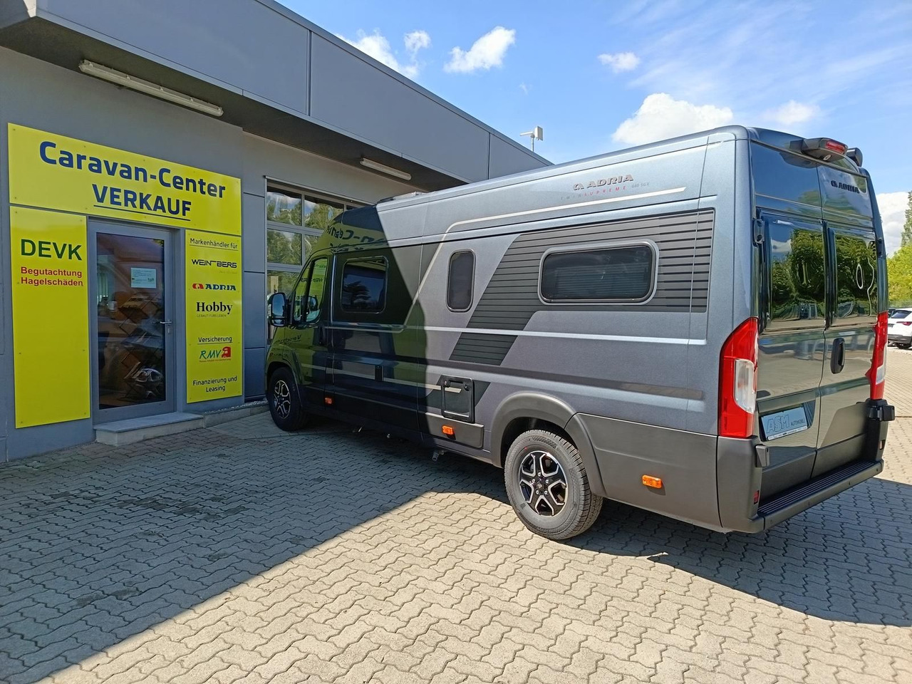Campervan Adria Twin Edition 640 SGX Maxi 132kW*138L KÜHLSCHRANK: foto 6