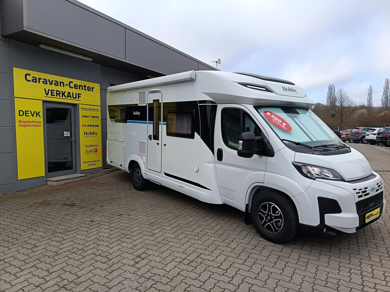 Hobby Ontour T 700 FH*180PS*CAMPERNET*LITHIUM*MARKISE* - Autocaravana perfilada: foto 2 Hobby Ontour T 700 FH*180PS*CAMPERNET*LITHIUM*MARKISE* - Autocaravana perfilada: foto 2