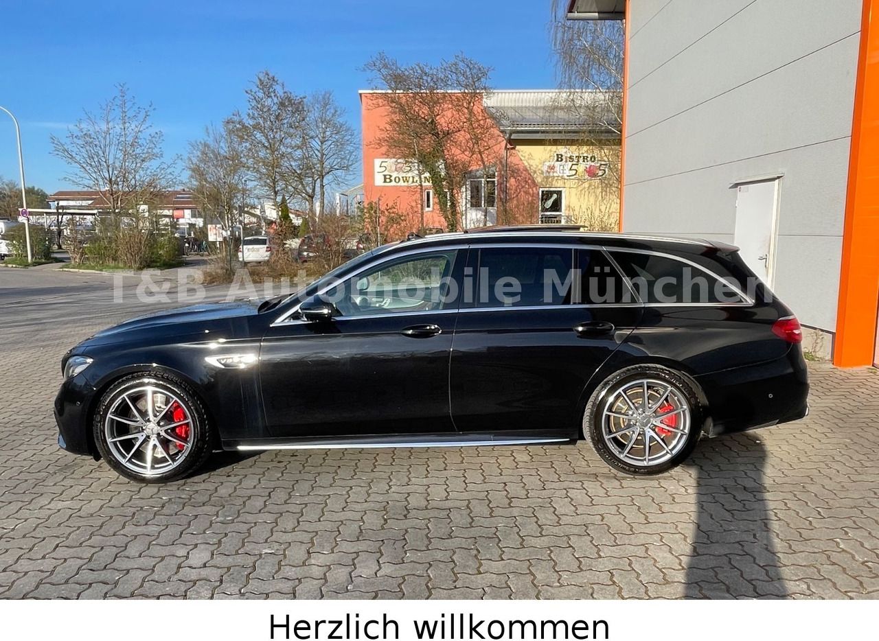 Mercedes-Benz E 63 S AMG*4Matic+*Panorama*MB-Garantie*Designo* - Automóvel: foto 2 Mercedes-Benz E 63 S AMG*4Matic+*Panorama*MB-Garantie*Designo* - Automóvel: foto 2