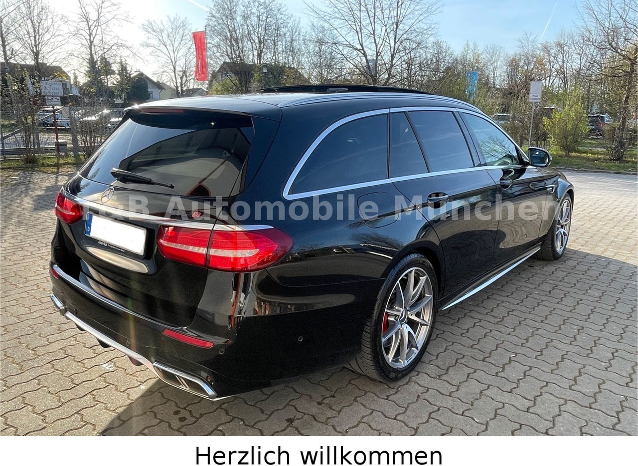 Mercedes-Benz E 63 S AMG*4Matic+*Panorama*MB-Garantie*Designo* - Automóvel: foto 4 Mercedes-Benz E 63 S AMG*4Matic+*Panorama*MB-Garantie*Designo* - Automóvel: foto 4