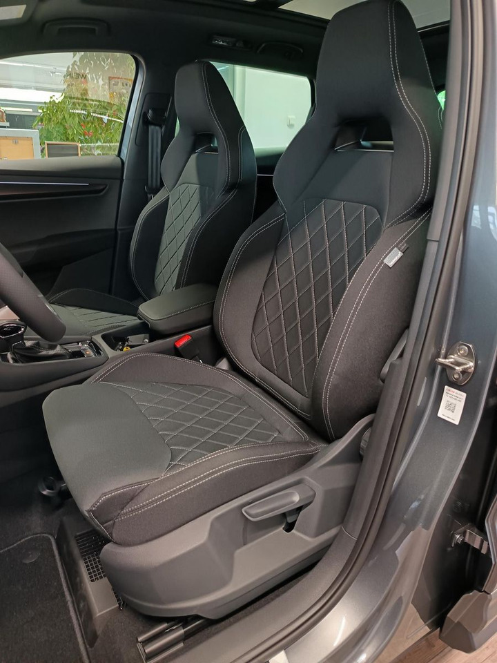 SUV Skoda Karoq Sportline 1,5 TSI DSG*AHK*PSD*STD.HZG*NAVI: foto 18