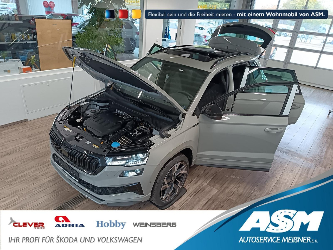 Skoda Karoq Sportline 2,0 TDI 4x4*AHK*PSD*STD.HZG*DCC* - SUV: foto 1 Skoda Karoq Sportline 2,0 TDI 4x4*AHK*PSD*STD.HZG*DCC* - SUV: foto 1