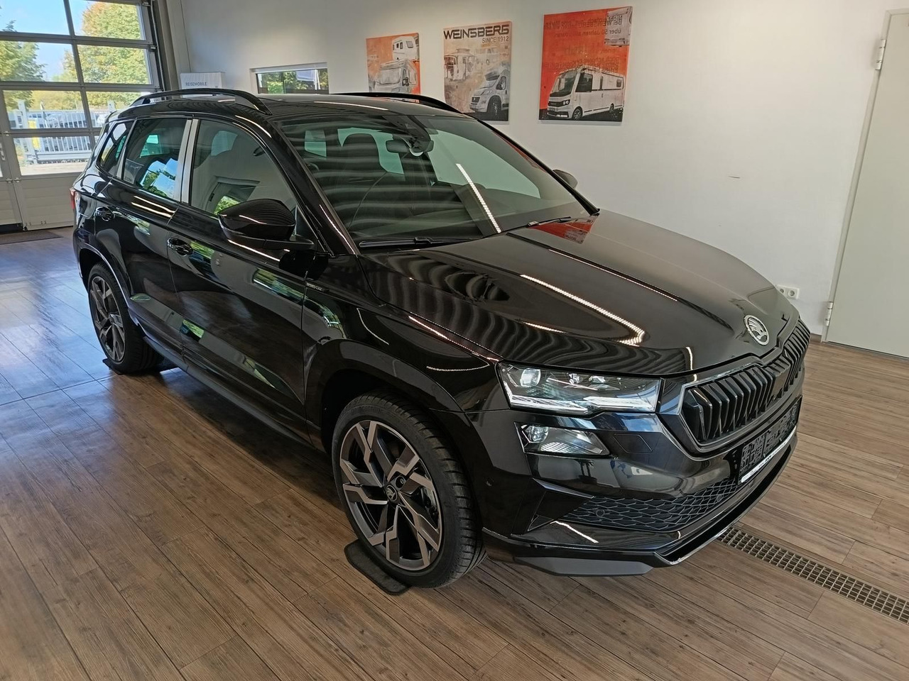 Skoda Karoq Sportline 2,0 TDI 4x4*AHK*PSD*STD.HZG*DCC* - SUV: foto 3 Skoda Karoq Sportline 2,0 TDI 4x4*AHK*PSD*STD.HZG*DCC* - SUV: foto 3