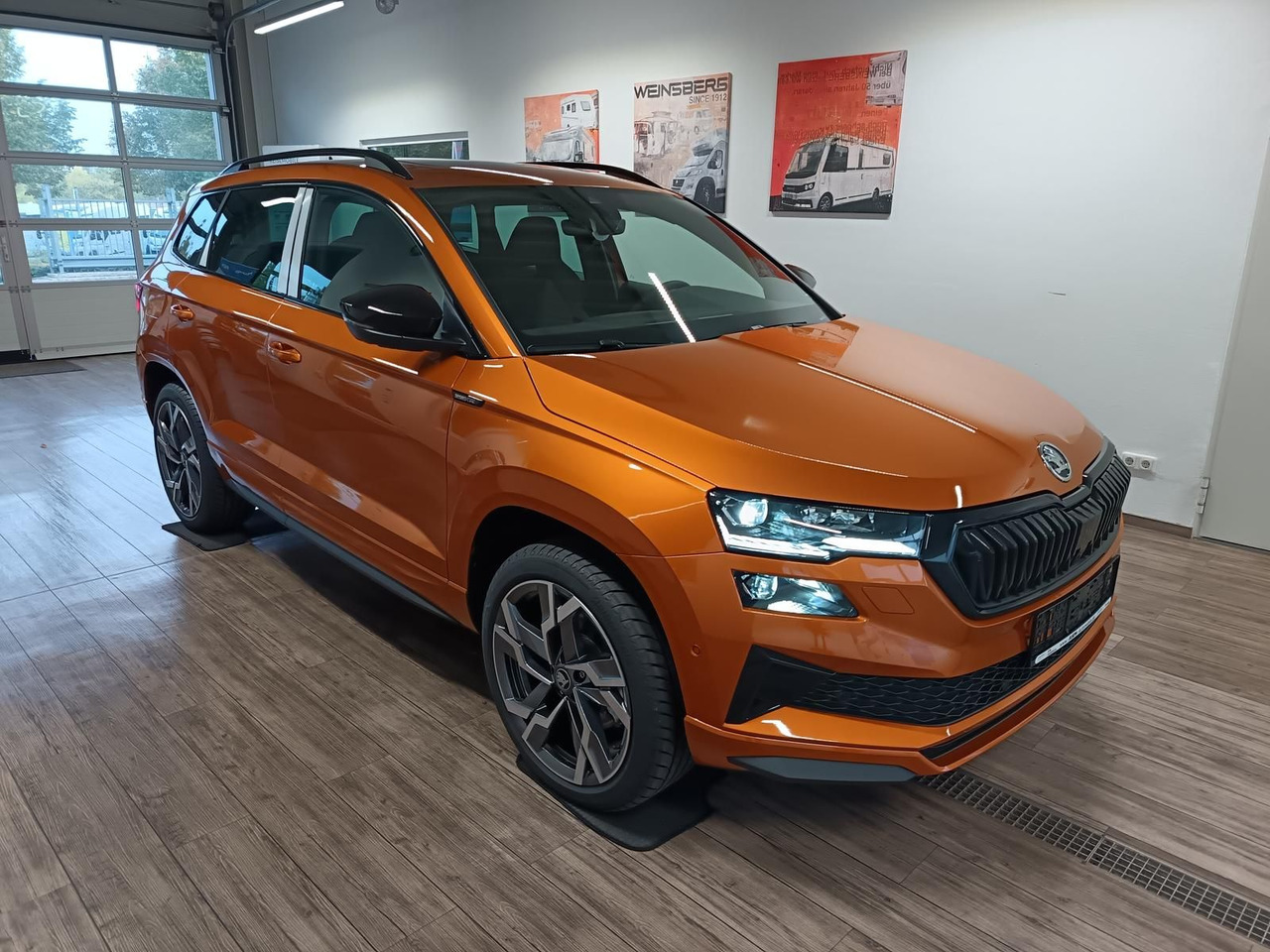 Skoda Karoq Sportline 2,0 TDI DSG 4x4*AHK*PSD*STD.HZG* - SUV: foto 3 Skoda Karoq Sportline 2,0 TDI DSG 4x4*AHK*PSD*STD.HZG* - SUV: foto 3