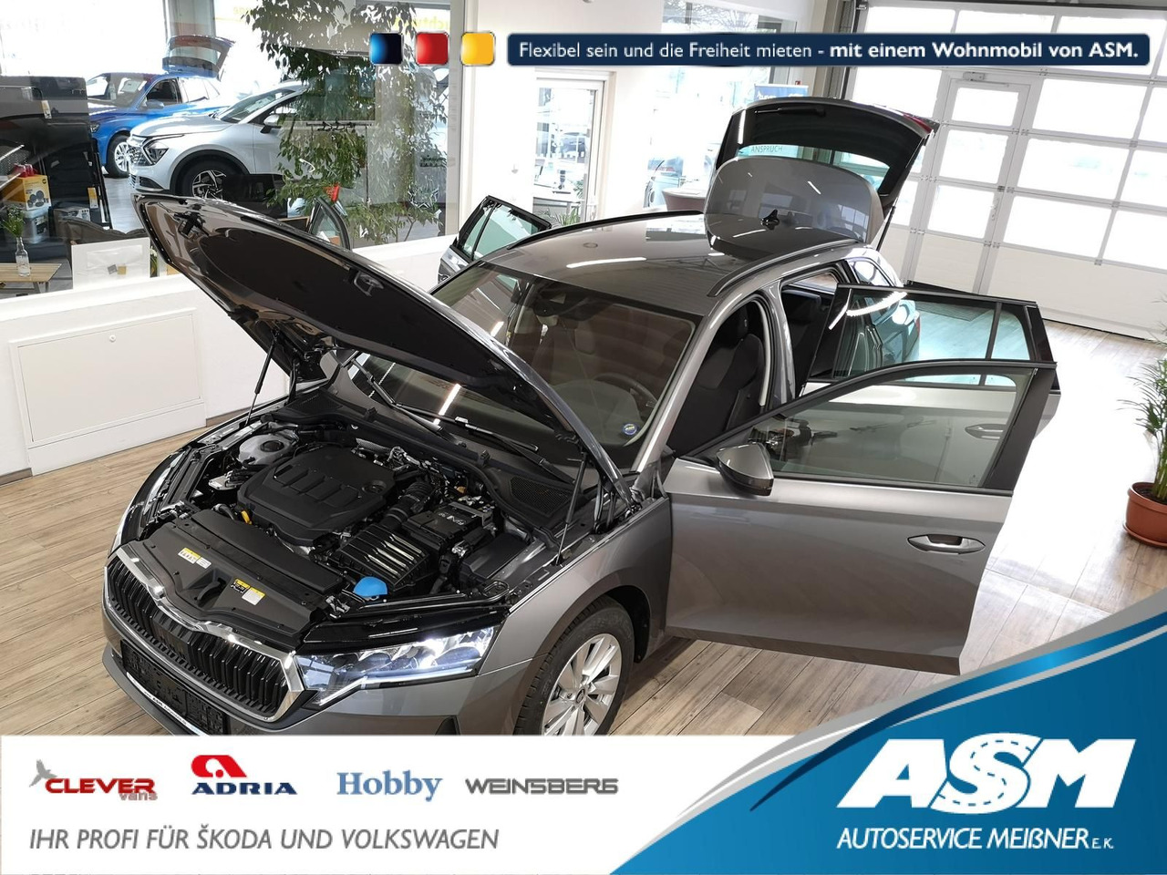 Skoda Octavia Combi Selection DSG*LED*ACC*WINTERPAKET* - Automóvel: foto 1 Skoda Octavia Combi Selection DSG*LED*ACC*WINTERPAKET* - Automóvel: foto 1