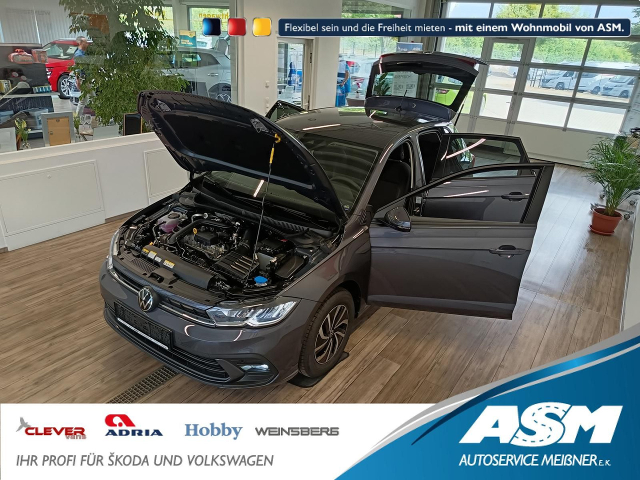 Volkswagen Polo Life 1.0 TSI 70kW DSG*LED*ACC*R-KAM*DAB*PDC - Automóvel: foto 1 Volkswagen Polo Life 1.0 TSI 70kW DSG*LED*ACC*R-KAM*DAB*PDC - Automóvel: foto 1
