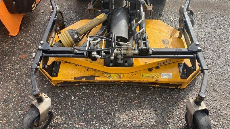 GMR FR1300LM 2000 H PTO - Gadanheira: foto 1 GMR FR1300LM 2000 H PTO - Gadanheira: foto 1