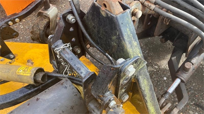 GMR FR1300LM 2000 H PTO - Gadanheira: foto 4 GMR FR1300LM 2000 H PTO - Gadanheira: foto 4