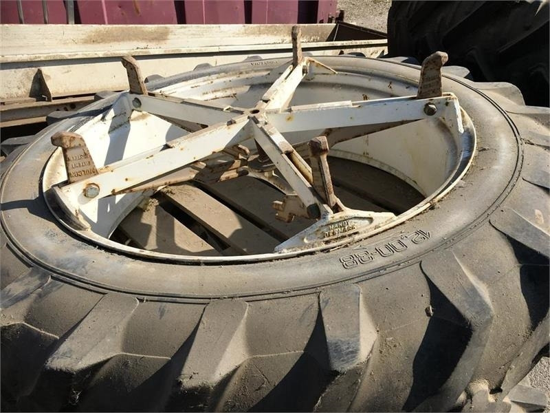 Handy 5 ARMET Spids 12-38 - Jantes e pneus de Máquina agrícola: foto 1 Handy 5 ARMET Spids 12-38 - Jantes e pneus de Máquina agrícola: foto 1