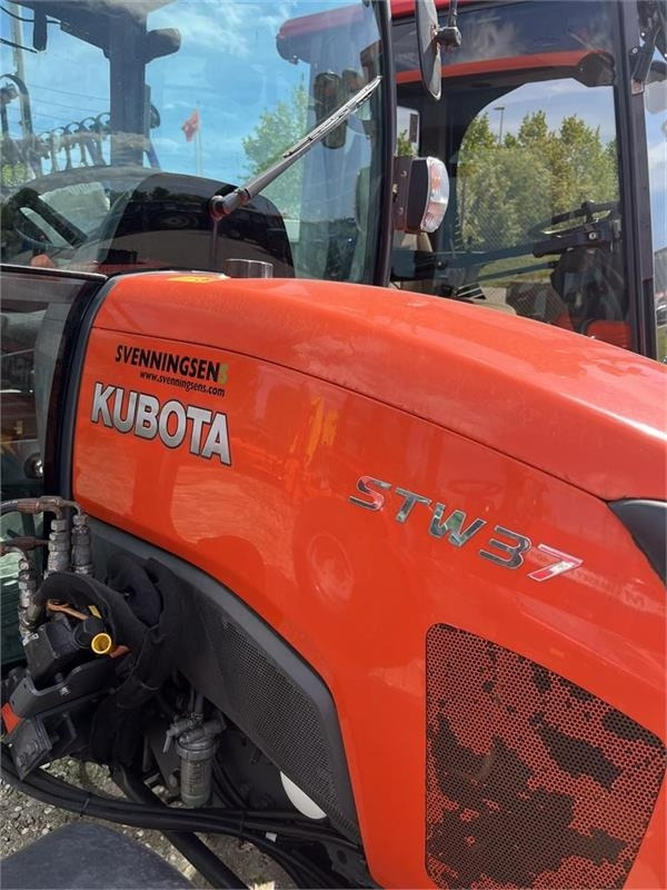 Kubota STW37 Kun 1145 timer - Trator municipal: foto 5 Kubota STW37 Kun 1145 timer - Trator municipal: foto 5