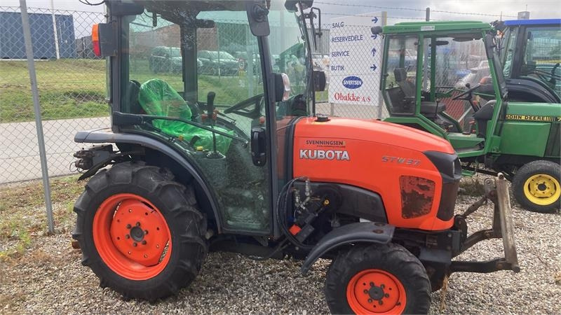 Kubota STW37 Kun 1145 timer - Trator municipal: foto 1 Kubota STW37 Kun 1145 timer - Trator municipal: foto 1